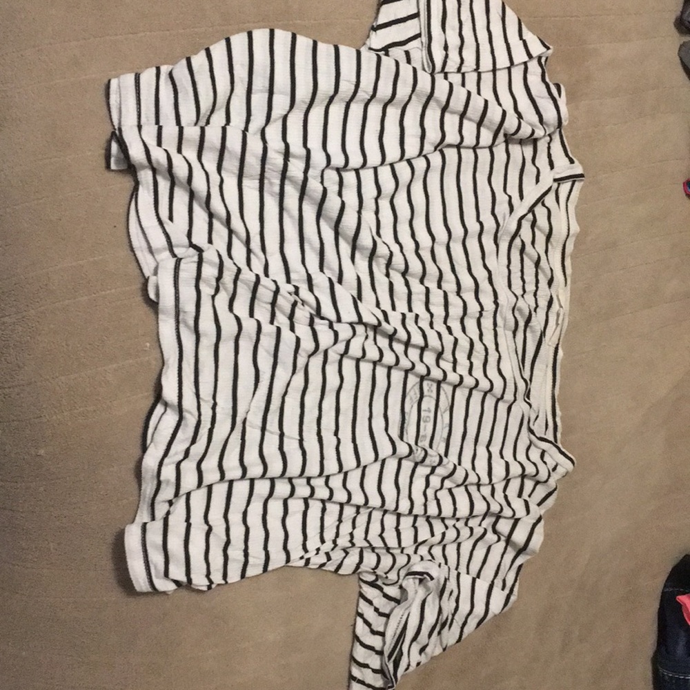 Striped oversized crop tee